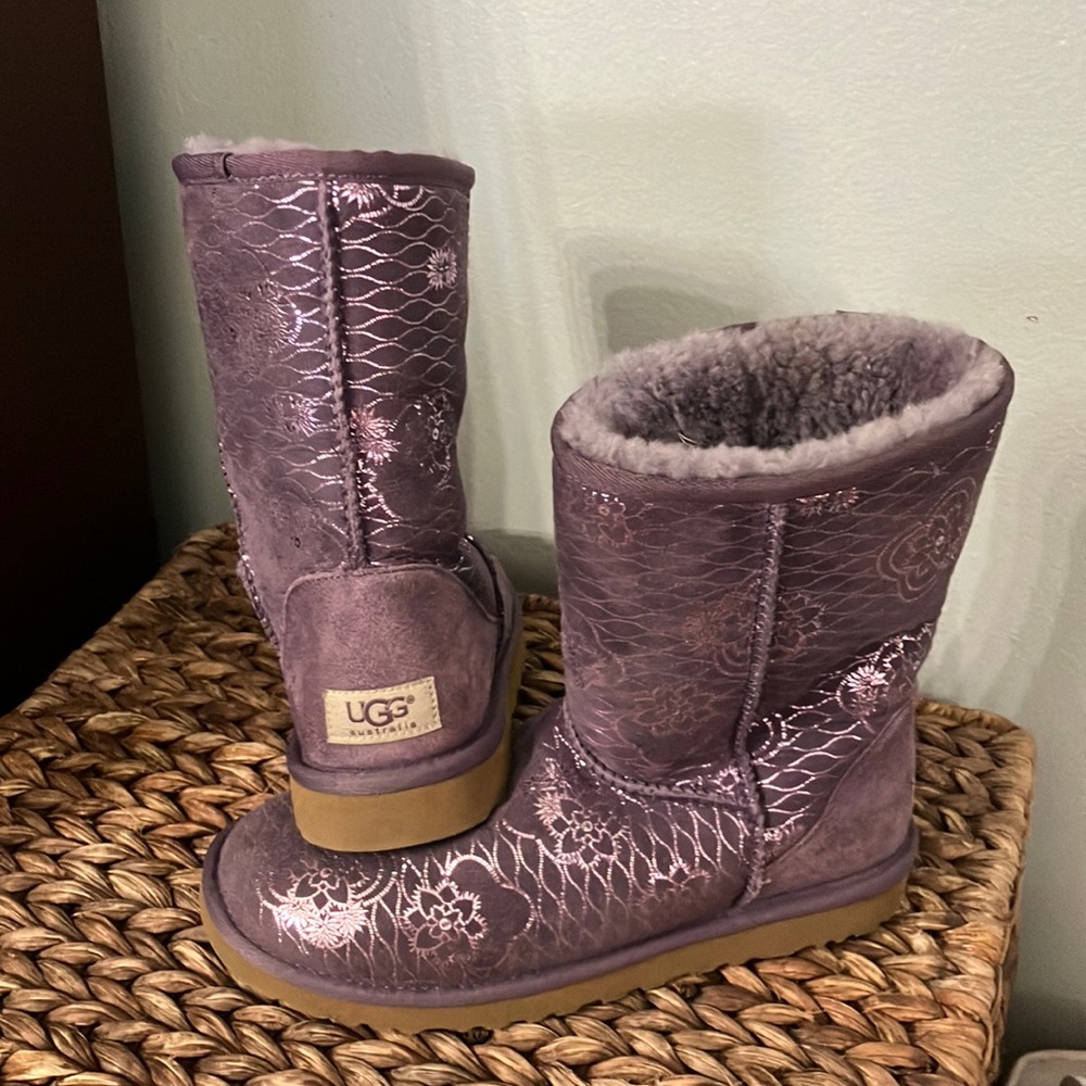 Women's UGG Kimono 2 Heirloom lilac Silver Metallic Size 7